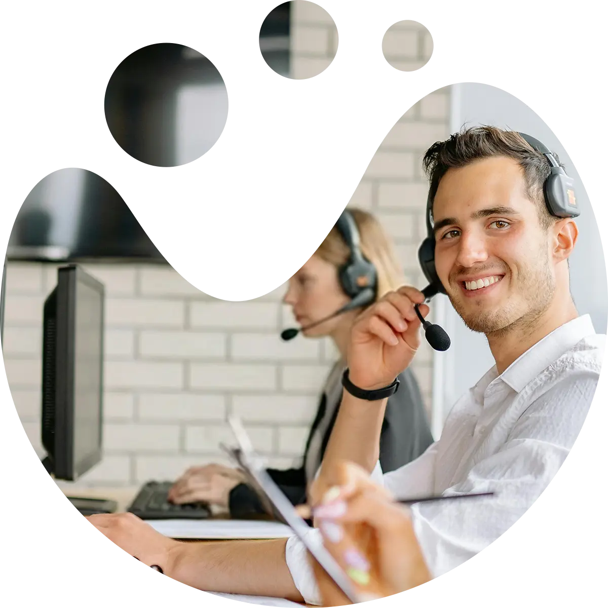 simb mascara chico call center